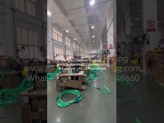 أشرطة الدرجات من ورشة الخياطة